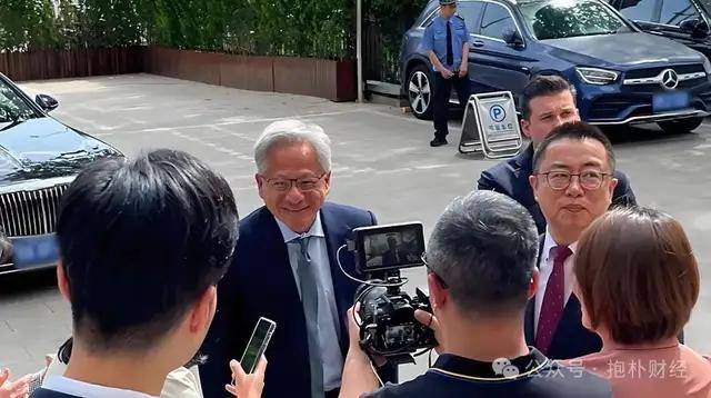 黔西南州25.5万亩烤烟整体开坪收购